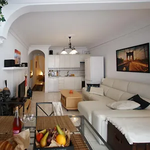 https://costa-del-silencio-apartment.in-canary-islands.com