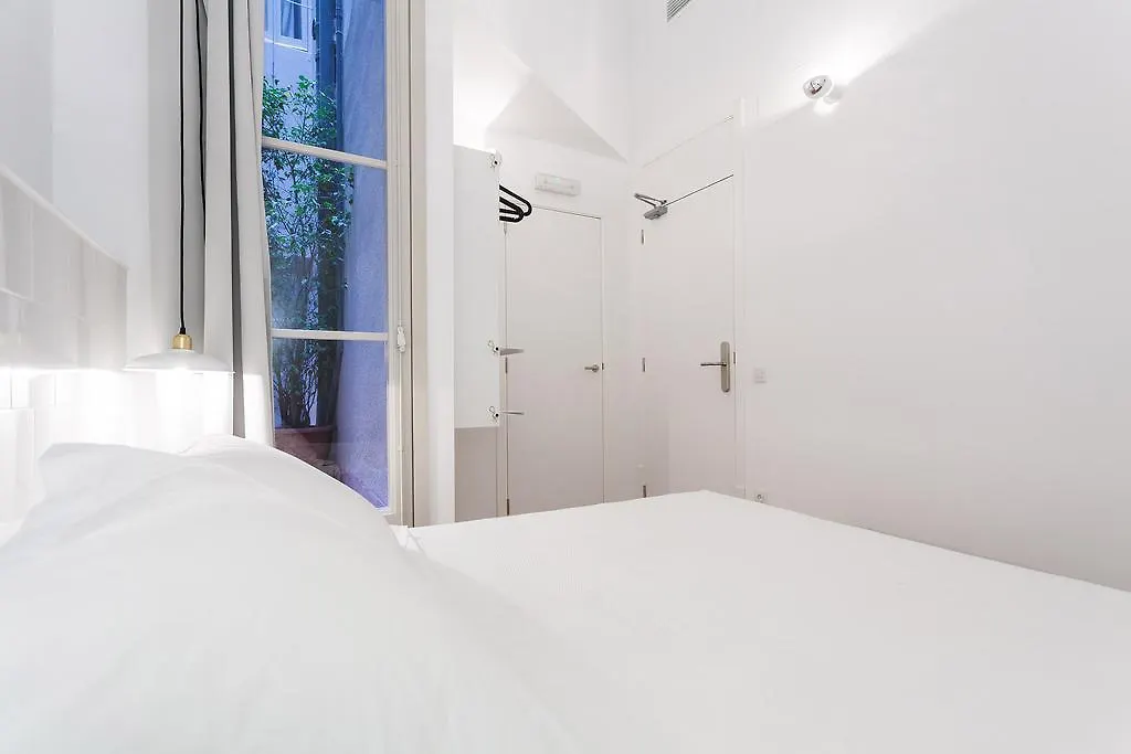 Hostal Argo Barcelona Casa de hóspedes